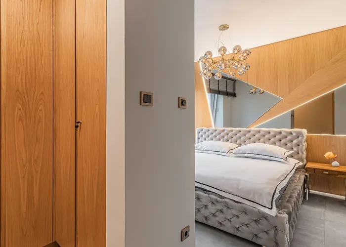 Yacht Park Mit Panoramablick Auf Den Yachthafen In Gdynia- Polen By Interhome *