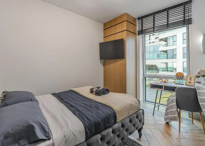 Yacht Park Mit Panoramablick Auf Den Yachthafen In Gdynia- Polen By Interhome