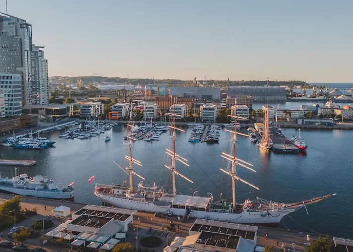 Yacht Park Mit Panoramablick Auf Den Yachthafen In Gdynia- Polen By Interhome Apartment Gdynia